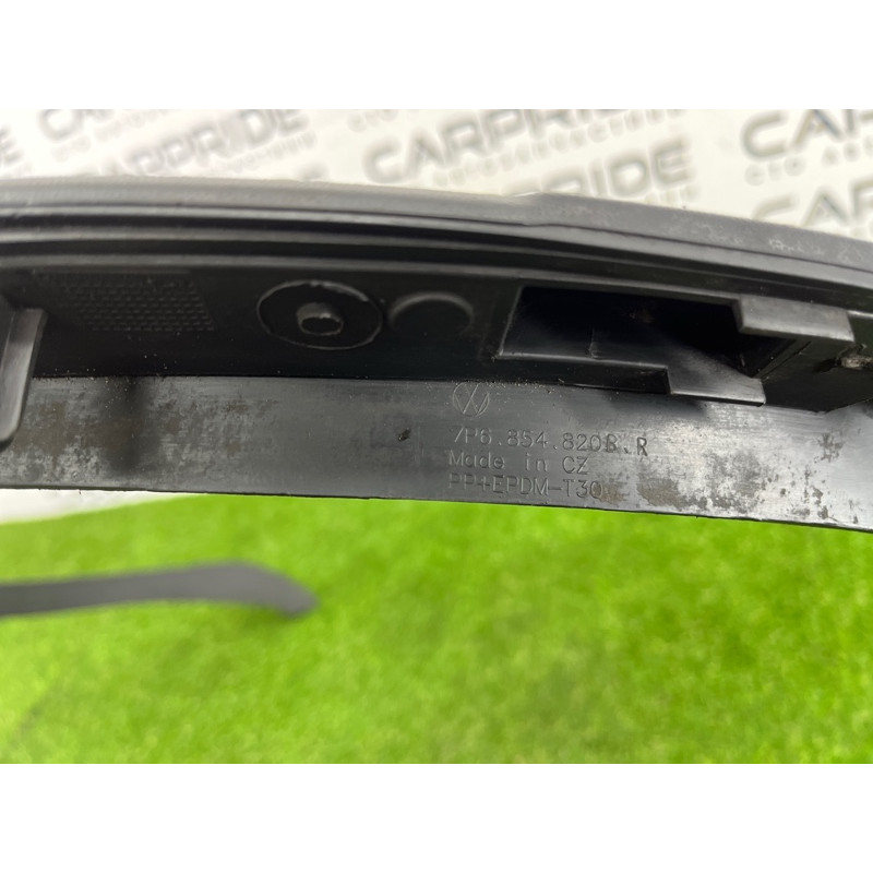 Накладка крила (кузов і елементи) Volkswagen Touareg NF 2011 3.0 CASA 7P6854820B9B9