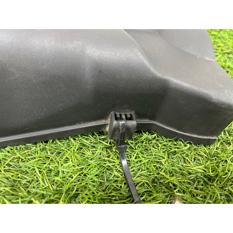 Передняя крышка мотора (двигатель и элементы) AUDI A6 C5 2001 2.5 AKE E059109123G