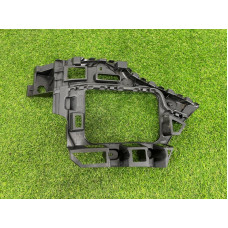 Крепление бампера