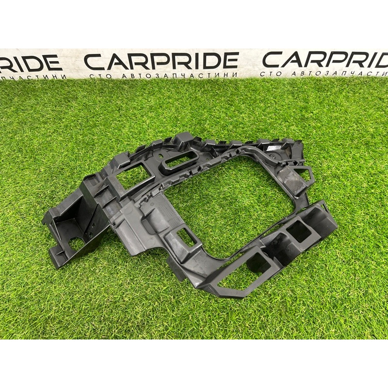 Крепление бампера (кузов и элементы) Volkswagen Touareg NF 2011 3.0 CASA 7P6807376B