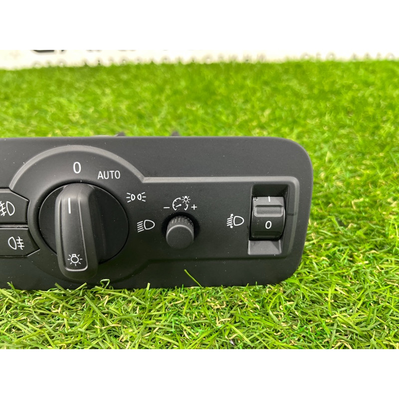 Переключатель света (электрика) Volkswagen Touareg NF 2011 3.0 CASA 7P6941431F