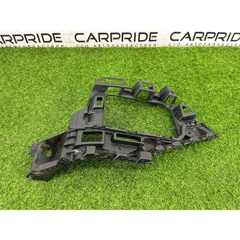 Крепление бампера (кузов и элементы) Volkswagen Touareg NF 2011 3.0 CASA 7P6807375B