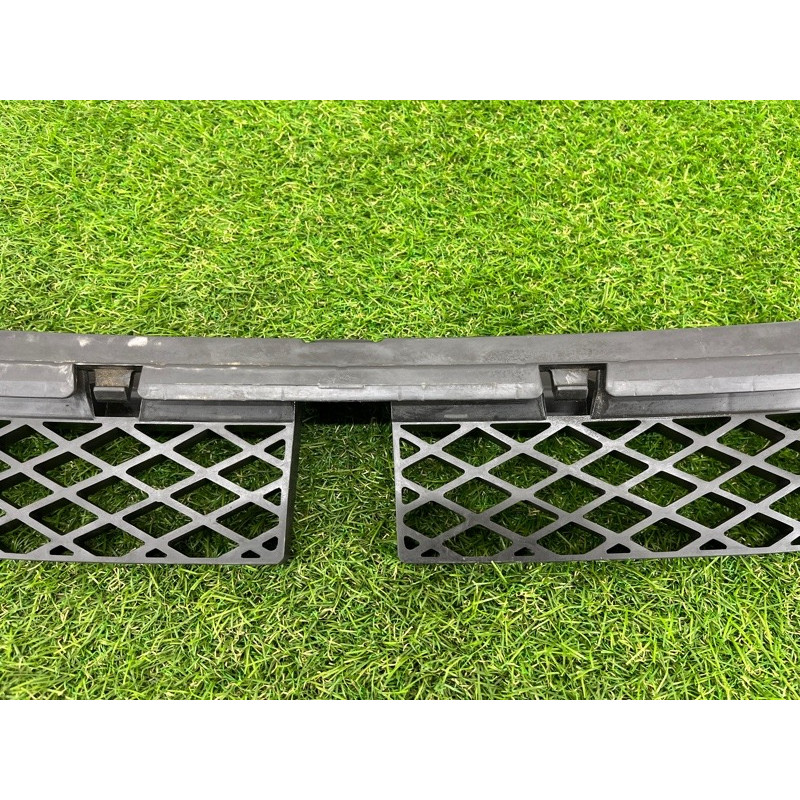 Крепление бампера (кузов и элементы) Volkswagen Touareg NF 2011 3.0 CASA 7P6807863