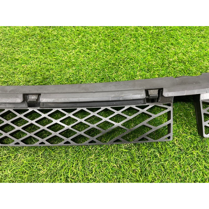 Крепление бампера (кузов и элементы) Volkswagen Touareg NF 2011 3.0 CASA 7P6807863