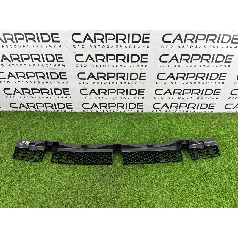 Крепление бампера (кузов и элементы) Volkswagen Touareg NF 2011 3.0 CASA 7P6807863