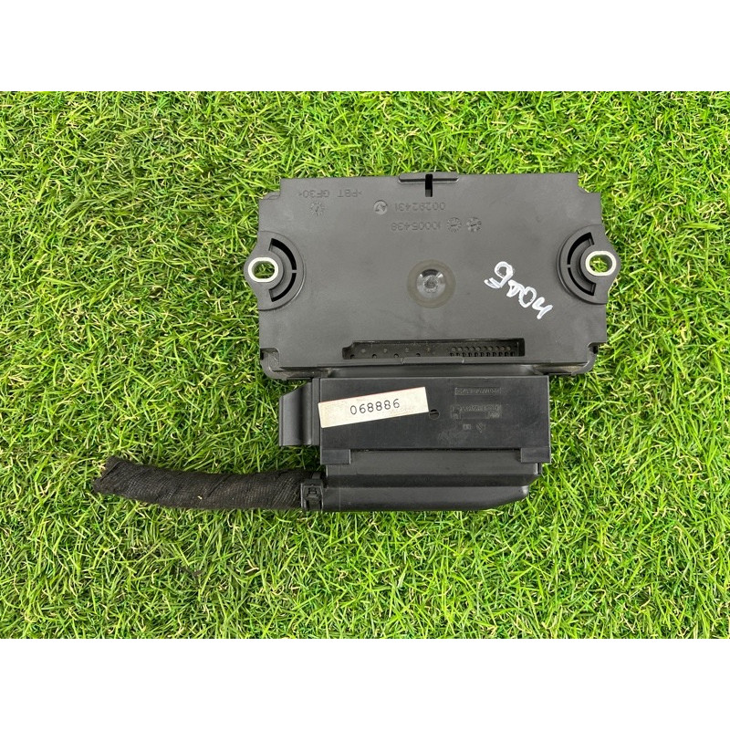 Блок управления стояночным тормозом (электрика / блоки управления) Volkswagen Touareg NF 2011 3.0 CASA 7P0907801D