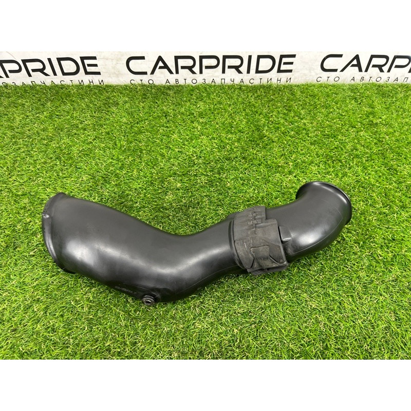 Патрубок воздушного фильтра (впускная система) Volkswagen Touareg NF 2011 3.0 CASA 7P6129609A