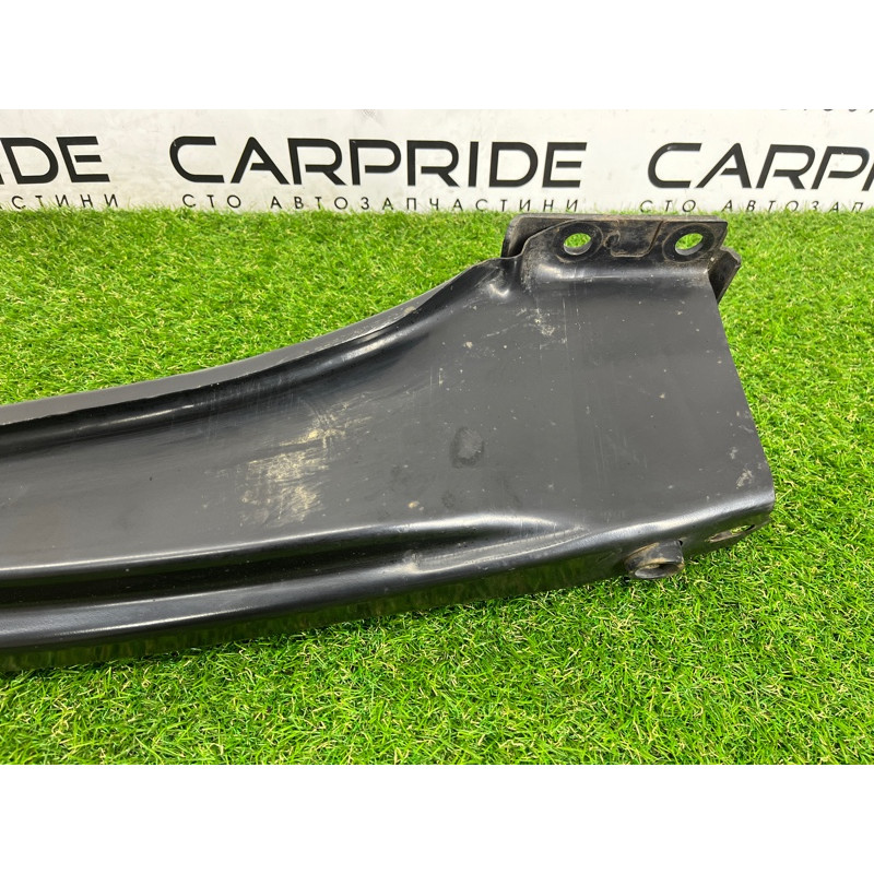 Усилитель бампера (наружные элементы кузова) Volkswagen Touareg NF 2011 3.0 CASA 7P0807309