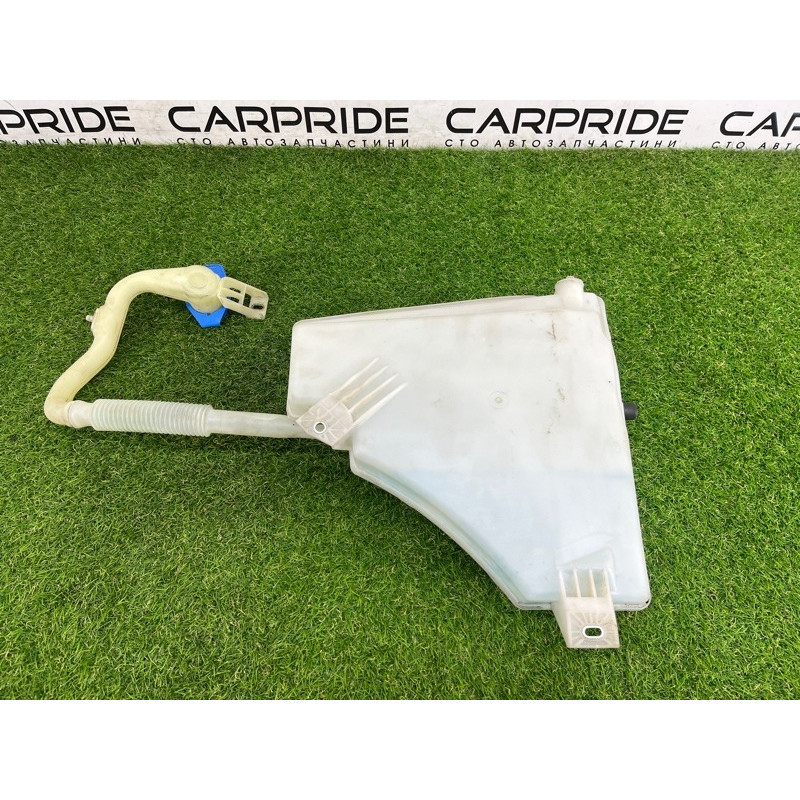 Бачок омывателя (кузов и элементы) Volkswagen Touareg NF 2011 3.0 CASA 7P0955453A