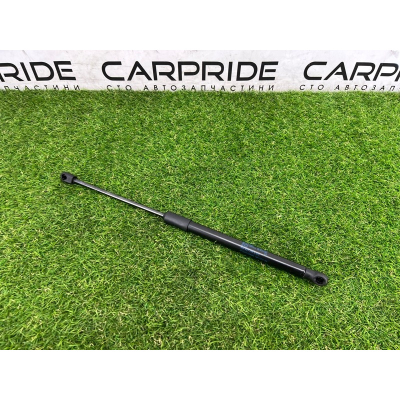 Амортизатор капота (кузов и элементы) AUDI Q5 FY 2018 2.0 TFSI DAYB 80A823359A