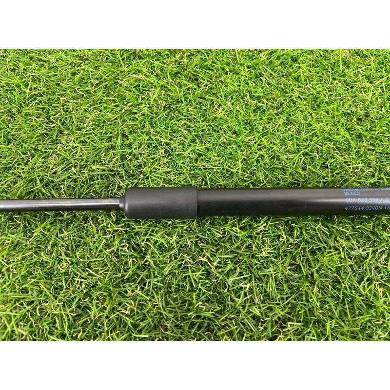 Амортизатор капота (кузов и элементы) AUDI Q5 FY 2018 2.0 TFSI DAYB 80A823359A