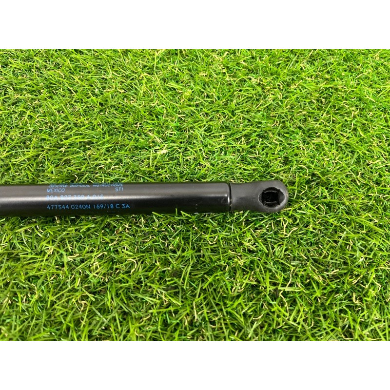 Амортизатор капота (кузов и элементы) AUDI Q5 FY 2018 2.0 TFSI DAYB 80A823359A