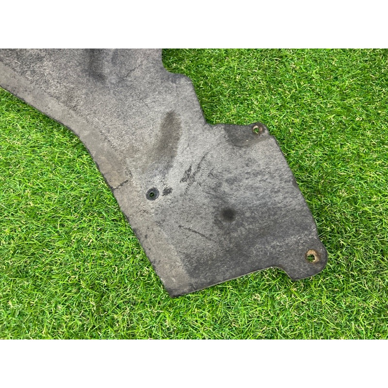 Подкрылок (кузов и элементы) Volkswagen Touareg NF 2011 3.0 CASA 7P6805977