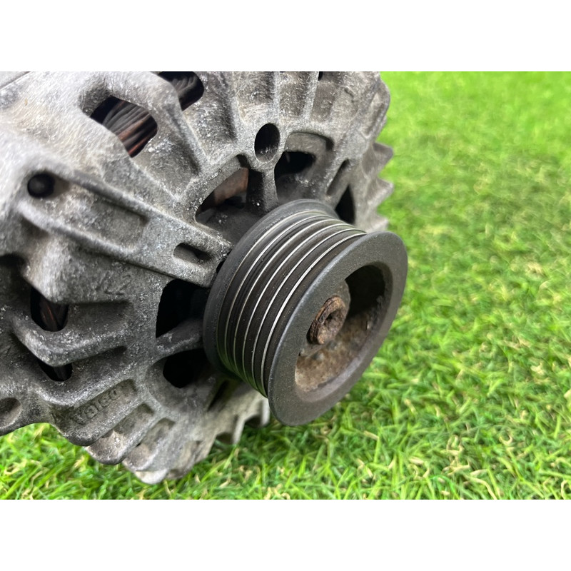 Генератор (электрика) Volkswagen Touareg NF 2011 3.0 CASA 059903023J