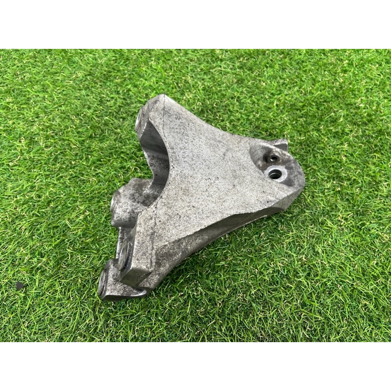 Кронштейн двигателя (кронштейны двигателя) Volkswagen Touareg NF 2011 3.0 CASA 7L6199308D