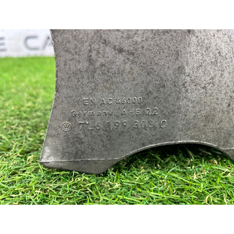 Кронштейн двигателя (кронштейны двигателя) Volkswagen Touareg NF 2011 3.0 CASA 7L6199308D