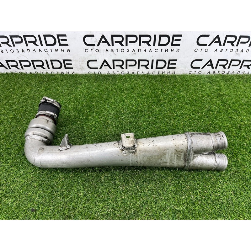 Патрубок интеркулера (двигатель и элементы) Volkswagen Touareg NF 2011 3.0 CASA 7P0145941A