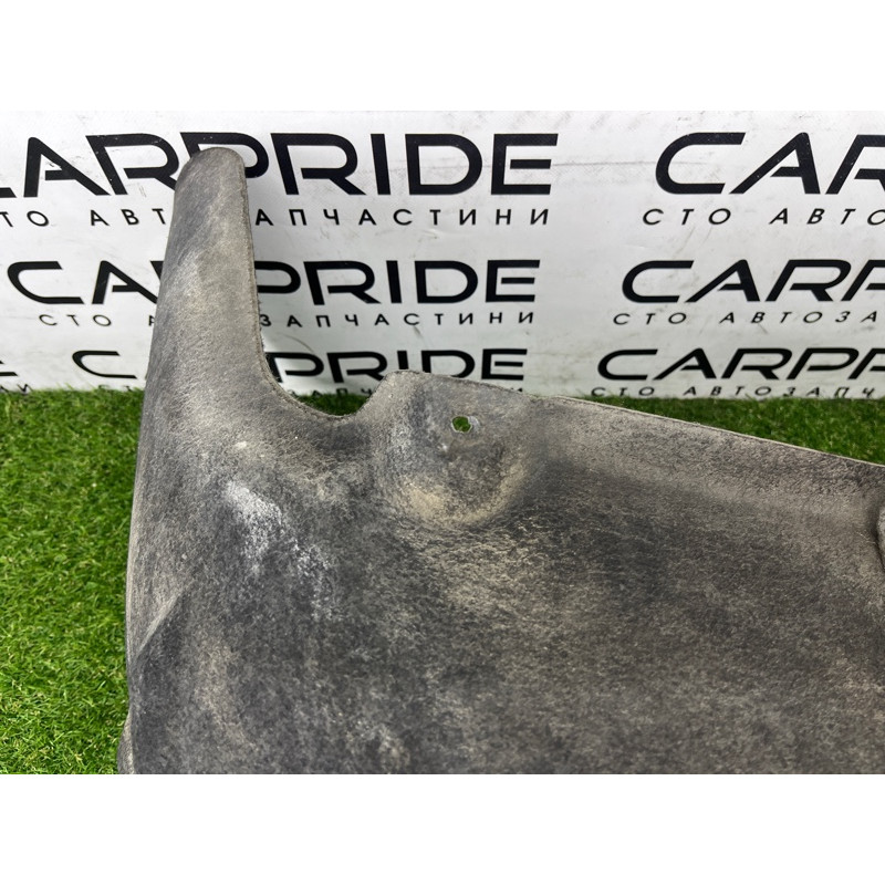 Подкрылок (кузов и элементы) Volkswagen Touareg NF 2011 3.0 CASA 7P6810972