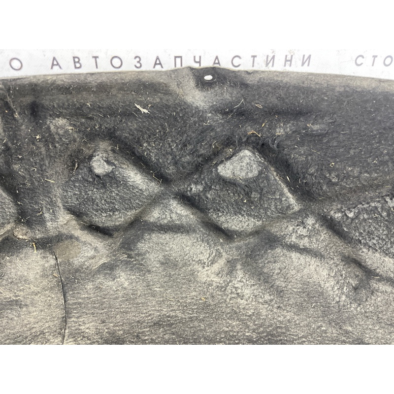 Подкрылок (кузов и элементы) Volkswagen Touareg NF 2011 3.0 CASA 7P6810972