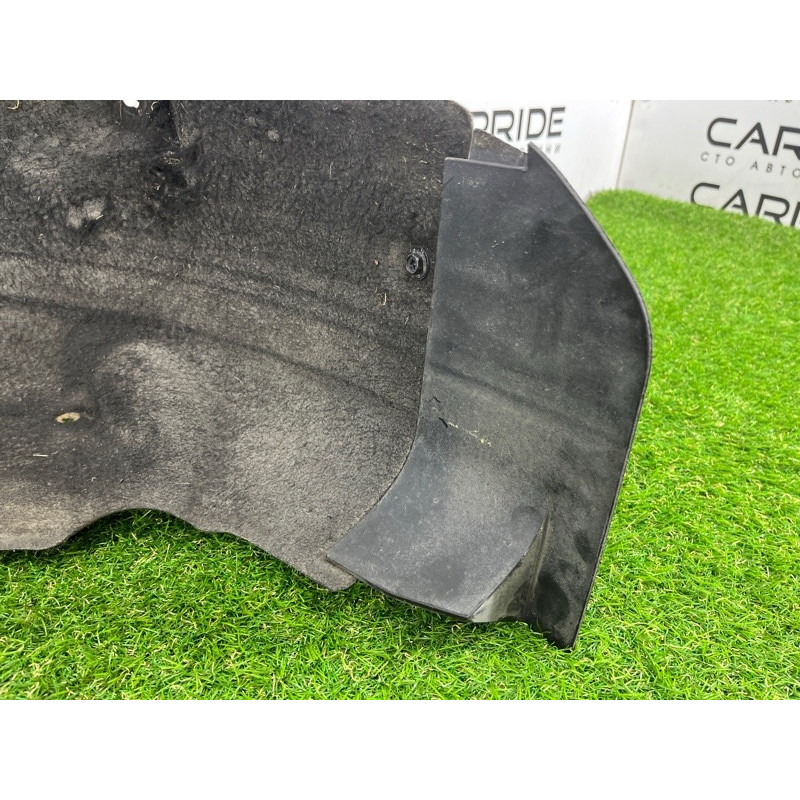 Подкрылок (кузов и элементы) Volkswagen Touareg NF 2011 3.0 CASA 7P6810972