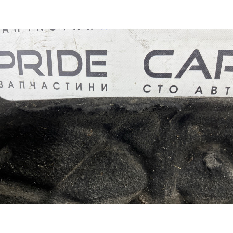 Подкрылок (кузов и элементы) Volkswagen Touareg NF 2011 3.0 CASA 7P6810972