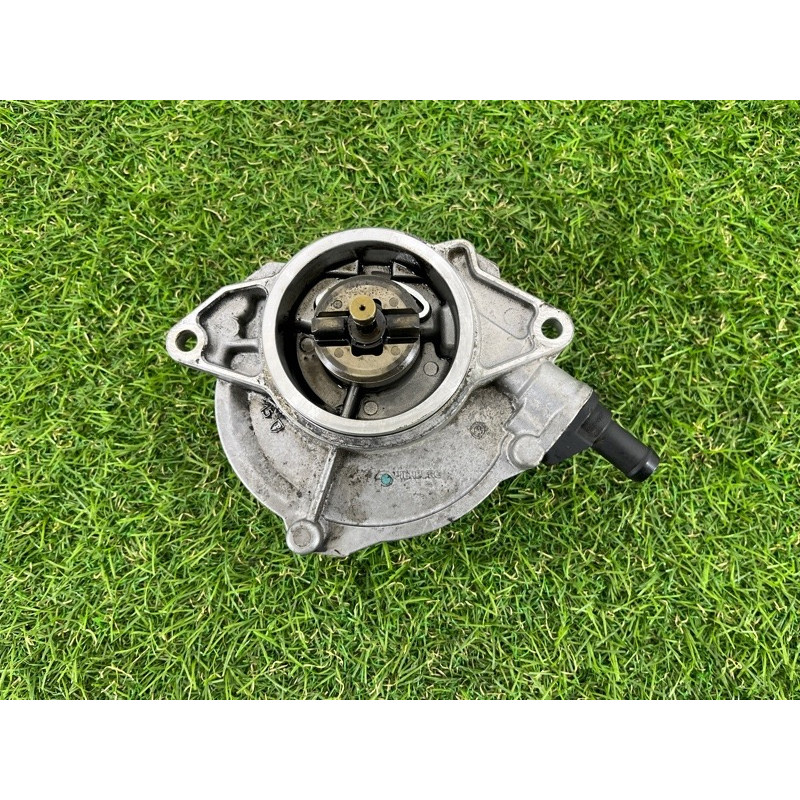 Вакуумный насос (тормозная система) Volkswagen Touareg NF 2011 3.0 CASA 059145100J