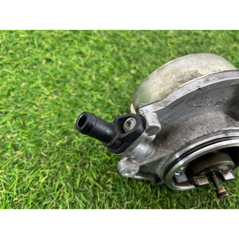 Вакуумный насос (тормозная система) Volkswagen Touareg NF 2011 3.0 CASA 059145100J