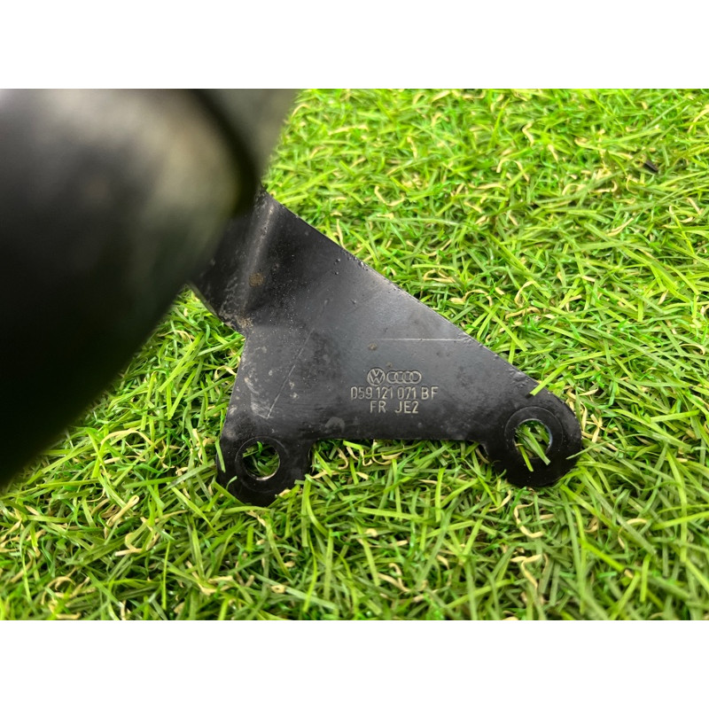 Трубка системы охлаждения (система охлаждения) Volkswagen Touareg NF 2011 3.0 CASA 059121071BF