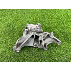 Кронштейн компрессора кондиционера