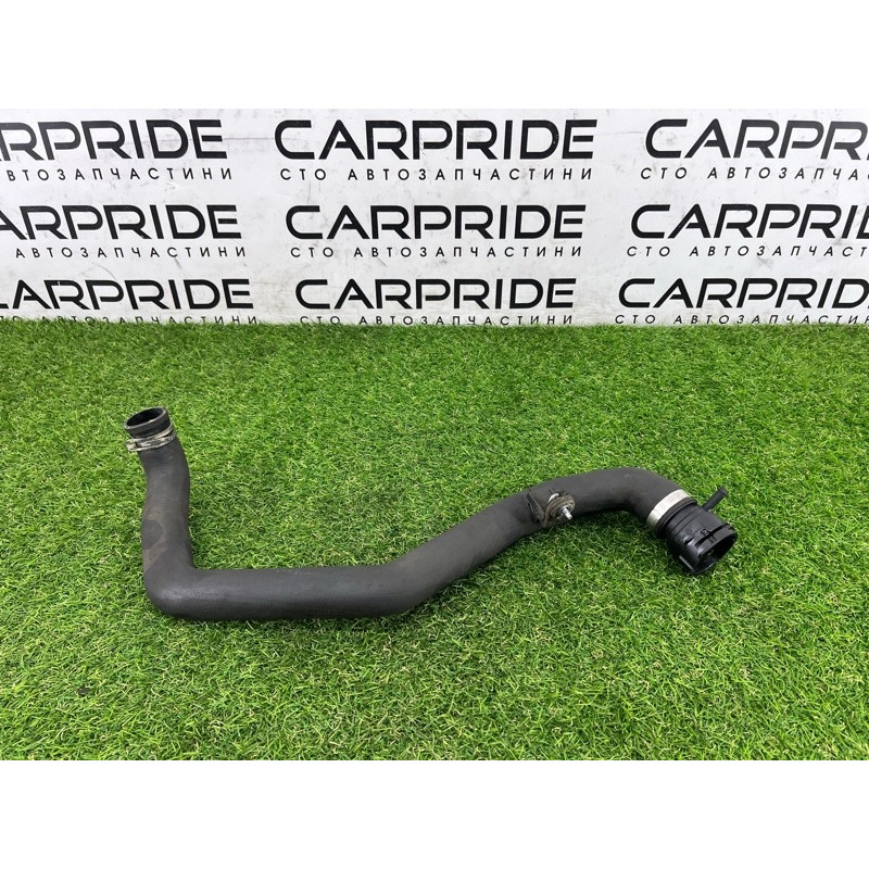 Патрубок (система охлаждения) Volkswagen Touareg NF 2011 3.0 CASA 7P6122101J