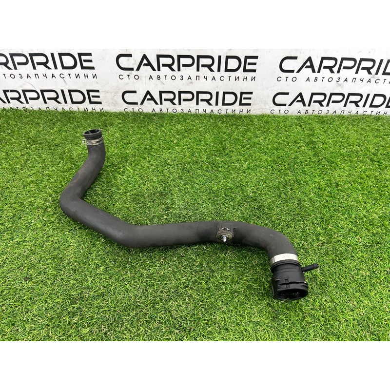 Патрубок (система охлаждения) Volkswagen Touareg NF 2011 3.0 CASA 7P6122101J