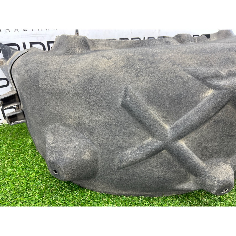 Подкрылок (кузов и элементы) Volkswagen Touareg NF 2011 3.0 CASA 7P6810971