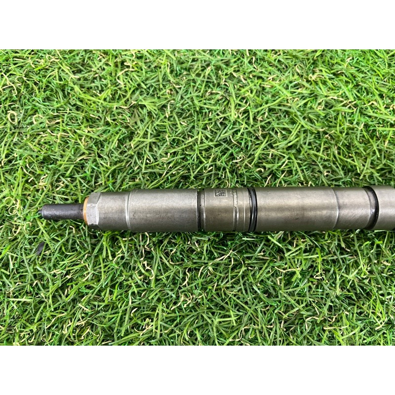 Форсунка топливная (топливная система) Volkswagen Touareg NF 2011 3.0 CASA 059130277BE