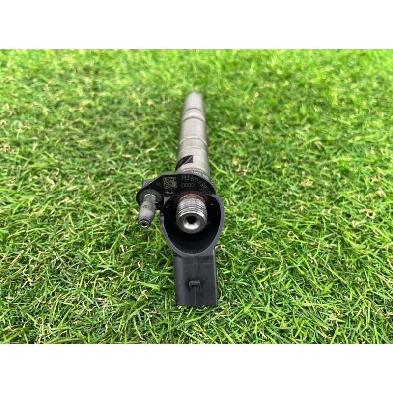 Форсунка топливная (топливная система) Volkswagen Touareg NF 2011 3.0 CASA 059130277BE