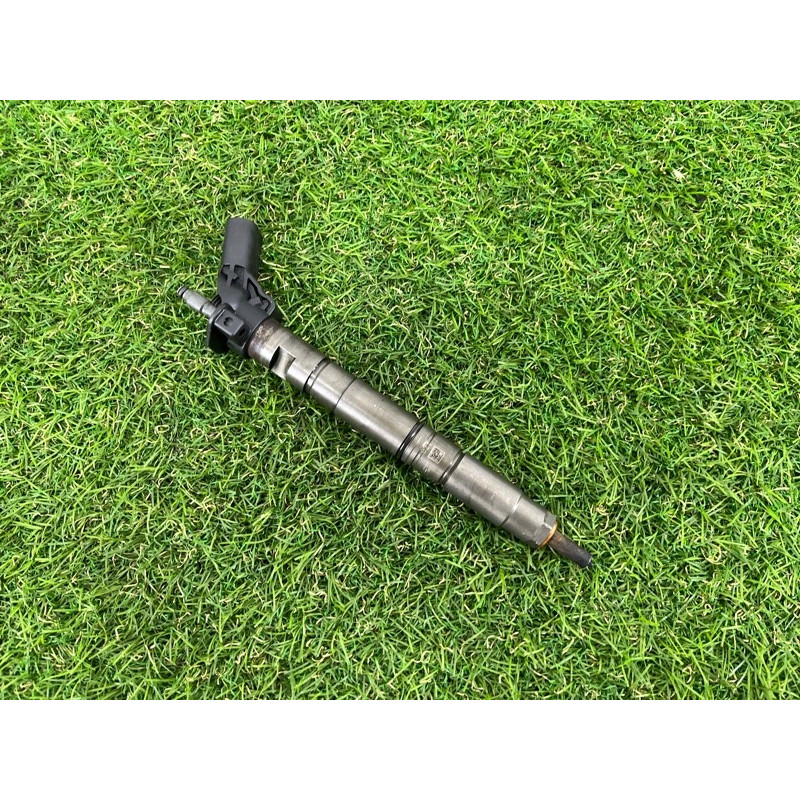 Форсунка топливная (топливная система) Volkswagen Touareg NF 2011 3.0 CASA 059130277BE