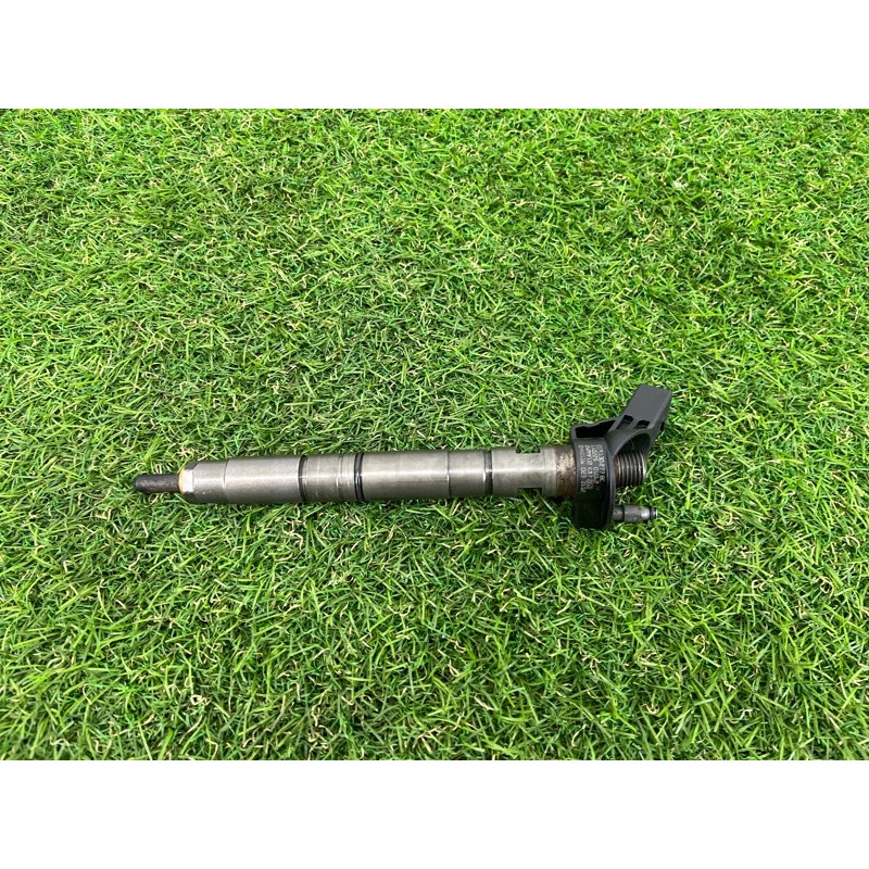 Форсунка топливная (топливная система) Volkswagen Touareg NF 2011 3.0 CASA 059130277BE