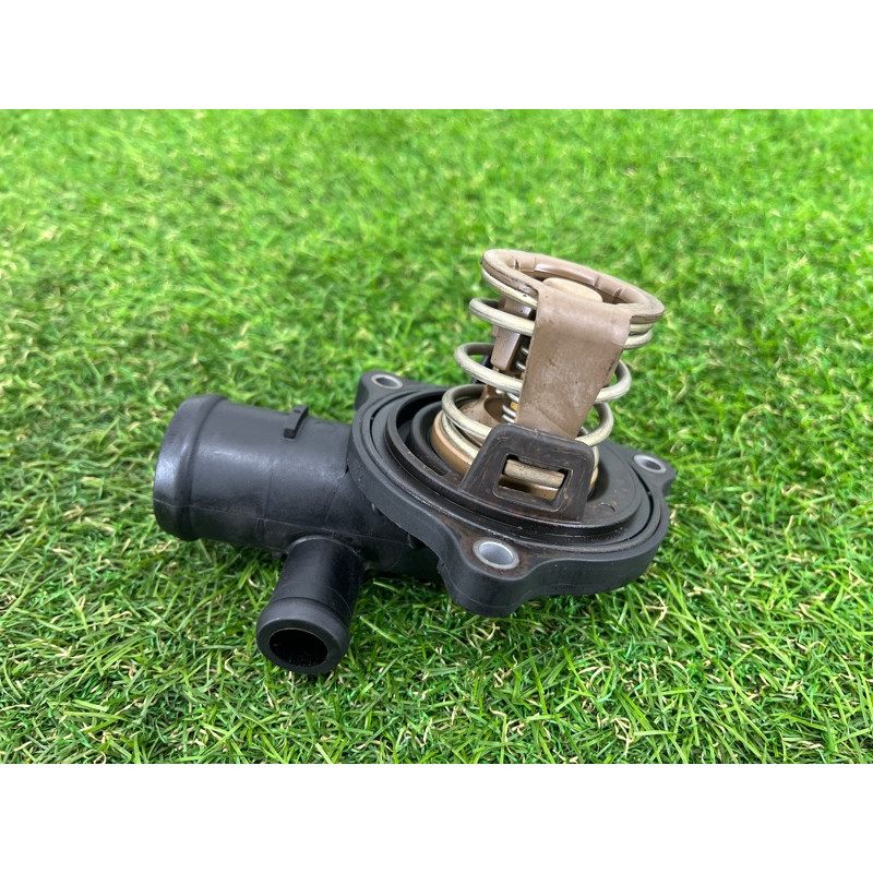 Корпус термостата (система охлаждения) Volkswagen Touareg NF 2011 3.0 CASA 059121111AA