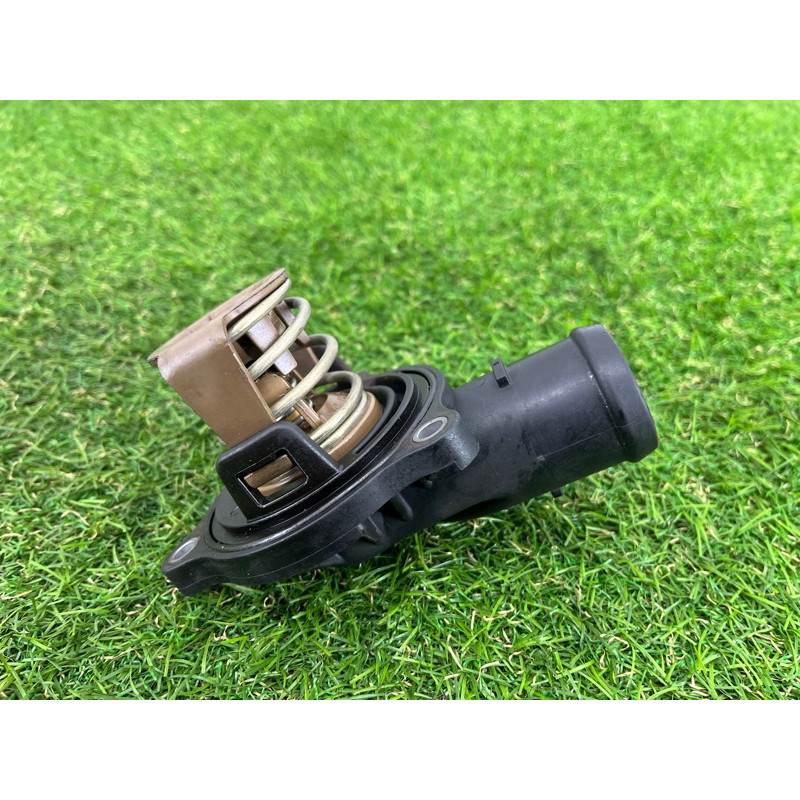 Корпус термостата (система охлаждения) Volkswagen Touareg NF 2011 3.0 CASA 059121111AA