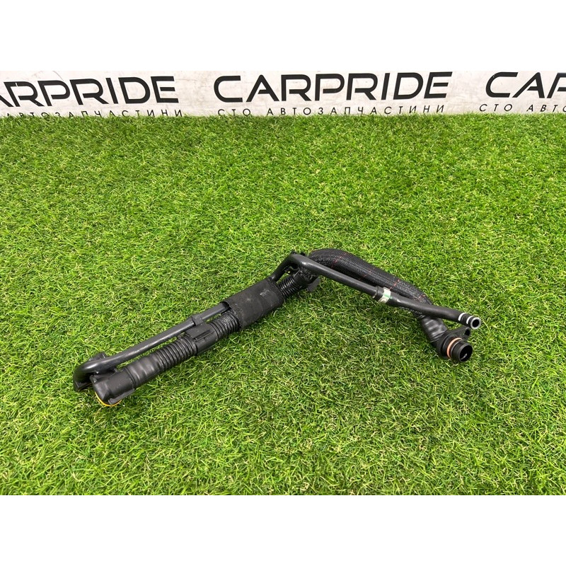 Трубка вентиляции картерных газов (двигатель и элементы) AUDI Q5 FY 2018 2.0 TFSI DAYB 06L103213AD