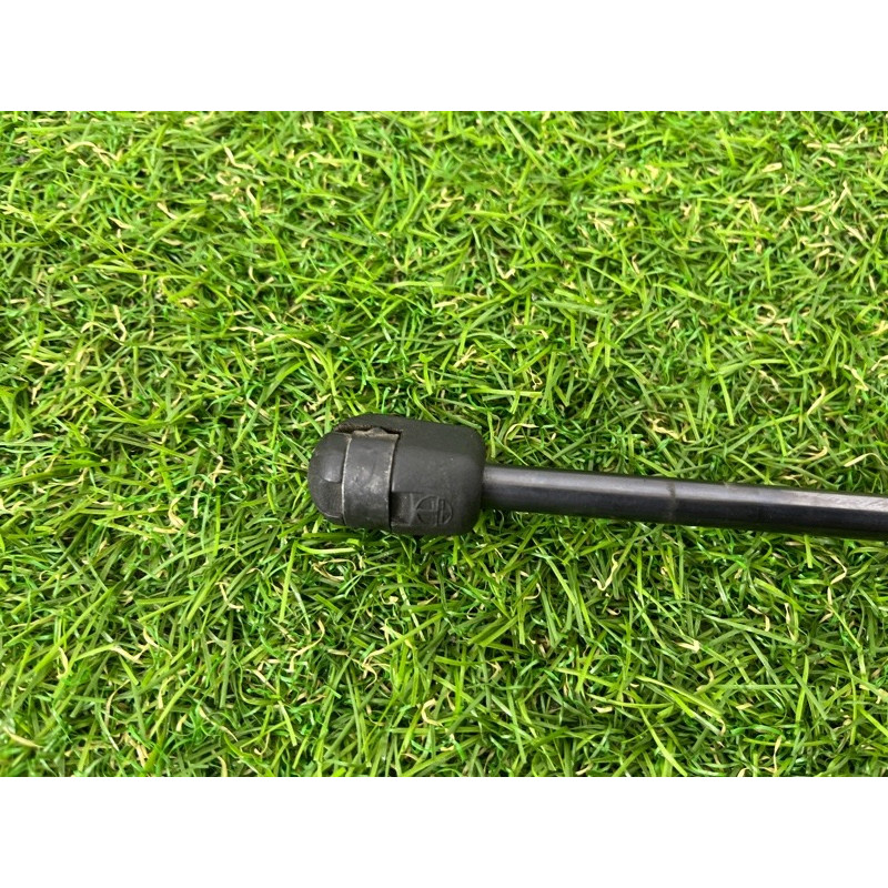 Амортизатор багажника (кузов и элементы) Volkswagen Touareg NF 2011 3.0 CASA 7P6827550