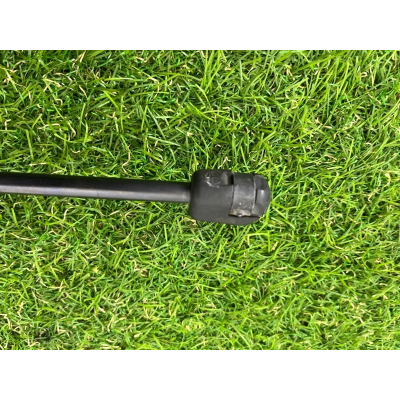 Амортизатор багажника (кузов и элементы) Volkswagen Touareg NF 2011 3.0 CASA 7P6827550