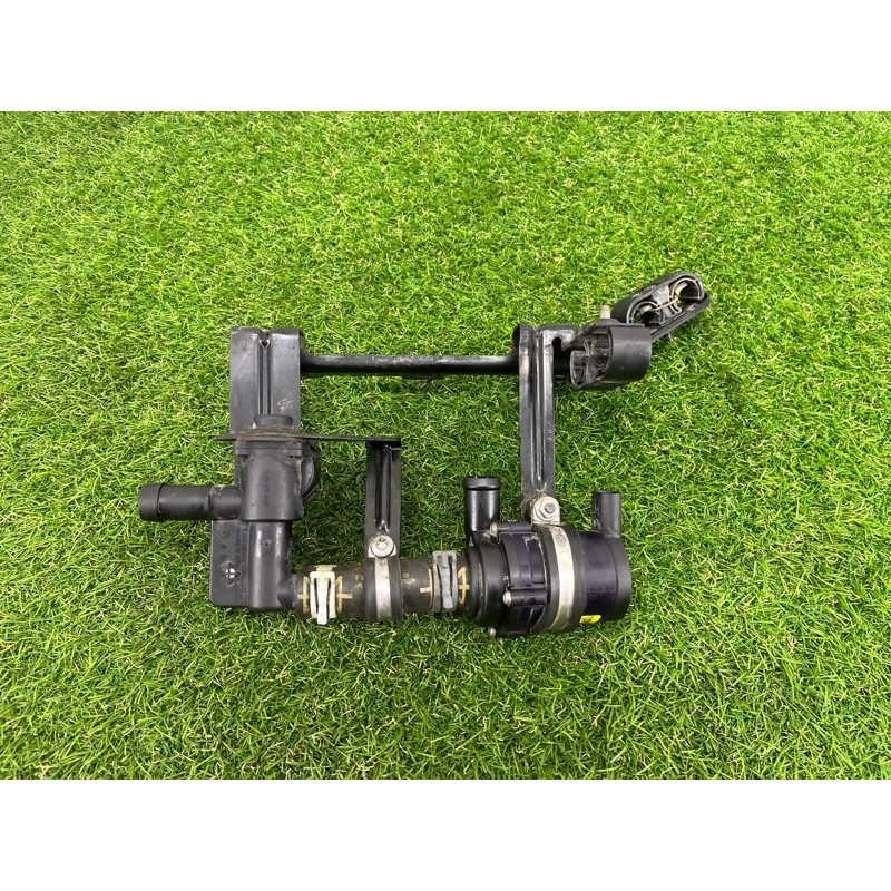 Помпа электрическая (электрика) Volkswagen Touareg NF 2011 3.0 CASA 7L0965561L