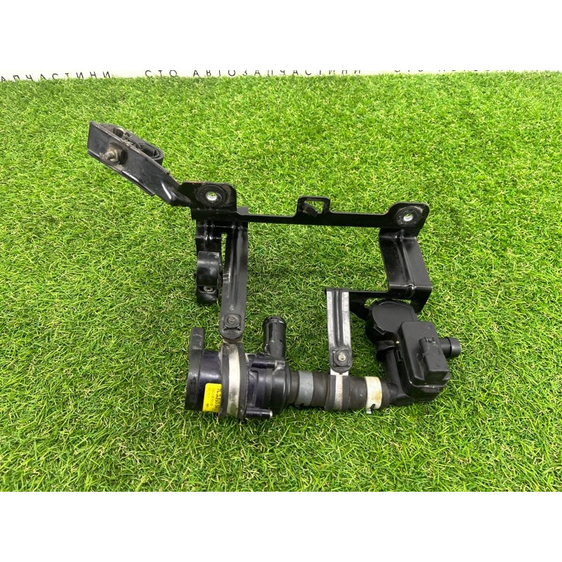 Помпа электрическая (электрика) Volkswagen Touareg NF 2011 3.0 CASA 7L0965561L