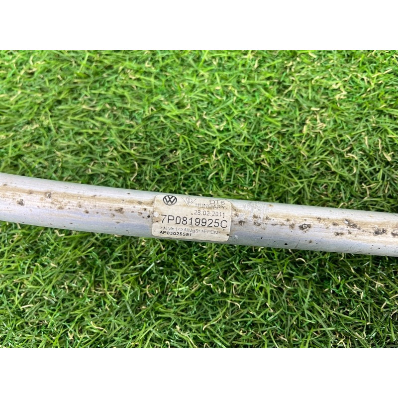 Трубка системы охлаждения (система охлаждения) Volkswagen Touareg NF 2011 3.0 CASA 7P0819925C