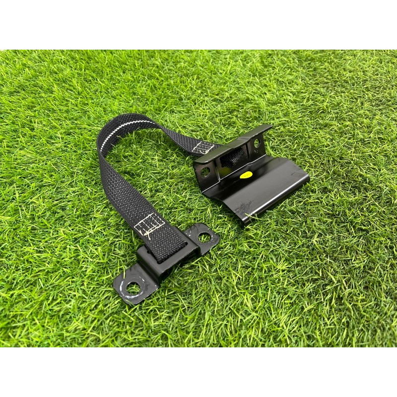 Крепление аккумулятора (кузов и элементы) AUDI Q5 FY 2018 2.0 TFSI DAYB 80A867749G