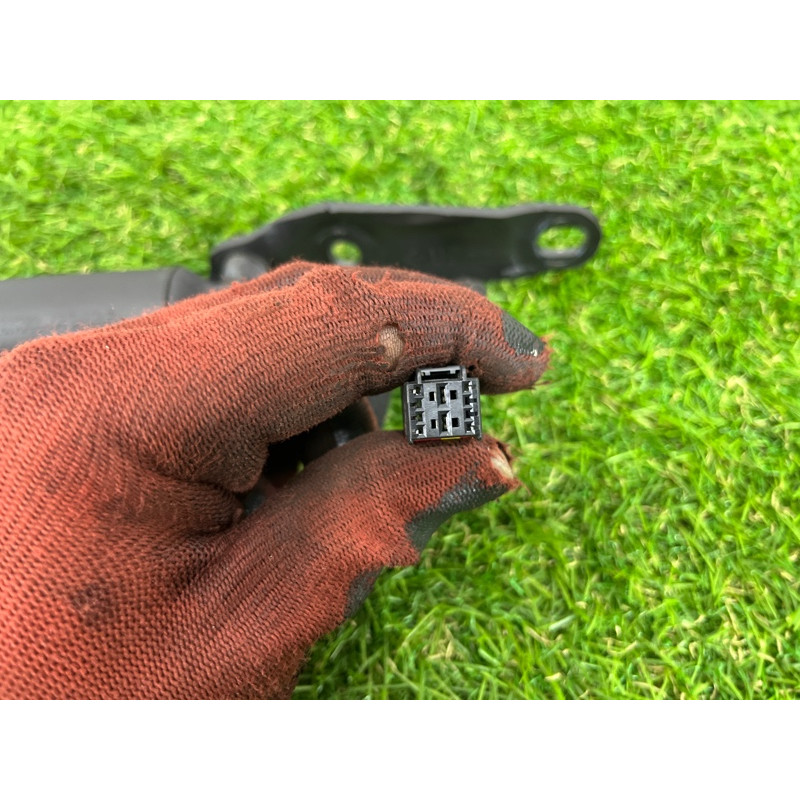 Привод двери багажника (электрика) AUDI Q5 FY 2018 2.0 TFSI DAYB 80A827851A