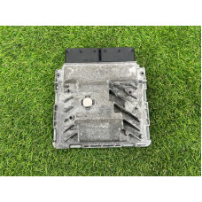 Блок управления двигателем