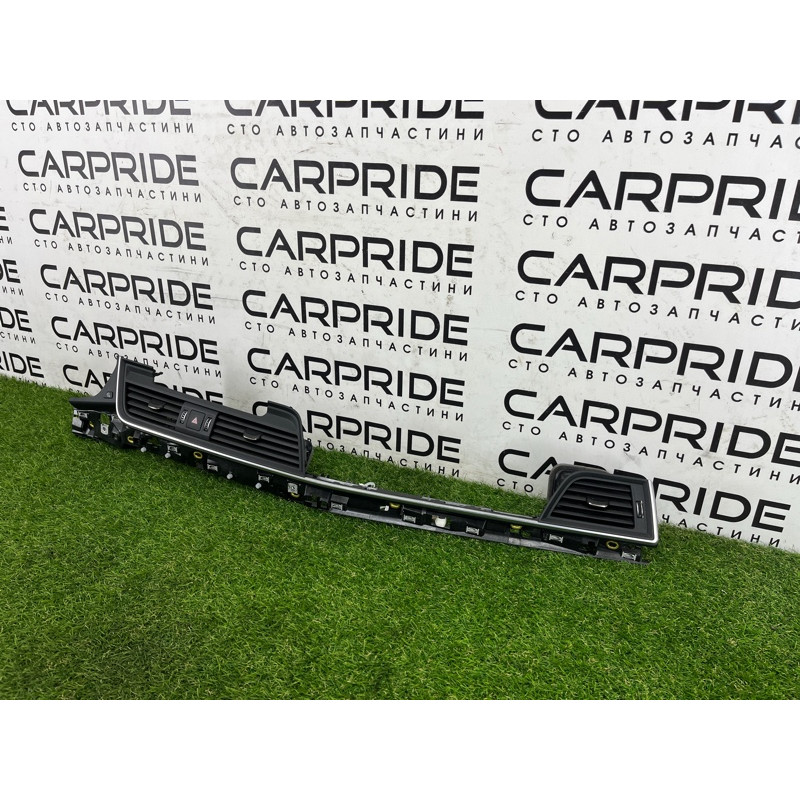 Центральный дефлектор салона (салон) AUDI Q5 FY 2018 2.0 TFSI DAYB 80B820902N6PS