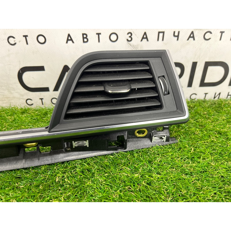 Центральный дефлектор салона (салон) AUDI Q5 FY 2018 2.0 TFSI DAYB 80B820902N6PS