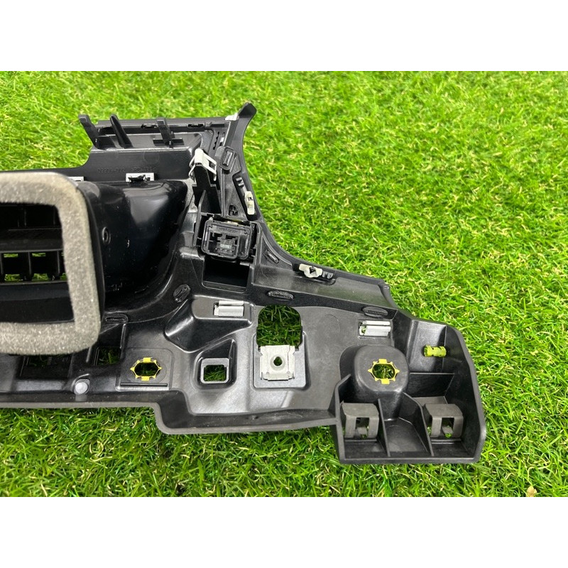 Центральный дефлектор салона (салон) AUDI Q5 FY 2018 2.0 TFSI DAYB 80B820902N6PS